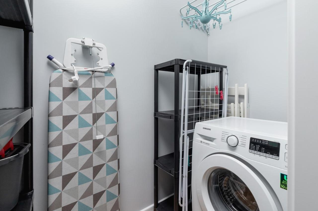 Apartments Cystersow Cracow By Noclegi Renters คราคูฟ ภายนอก รูปภาพ
